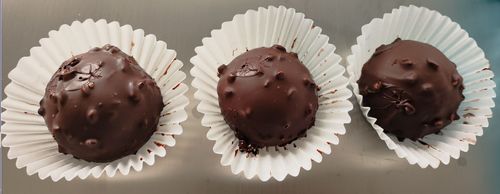 সর্বশেষ কোম্পানি ব্লগ সম্পর্কে উদ্ভাবনী যুগপৎ চকলেট এবং চিনাবাদাম কোটিং প্রযুক্তি সফলভাবে মোচি উৎপাদন চ্যালেঞ্জ সমাধান করেছে।