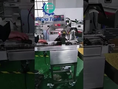 চকোলেট বারগুলি কীভাবে তাদের বাদাম লেপ পায়